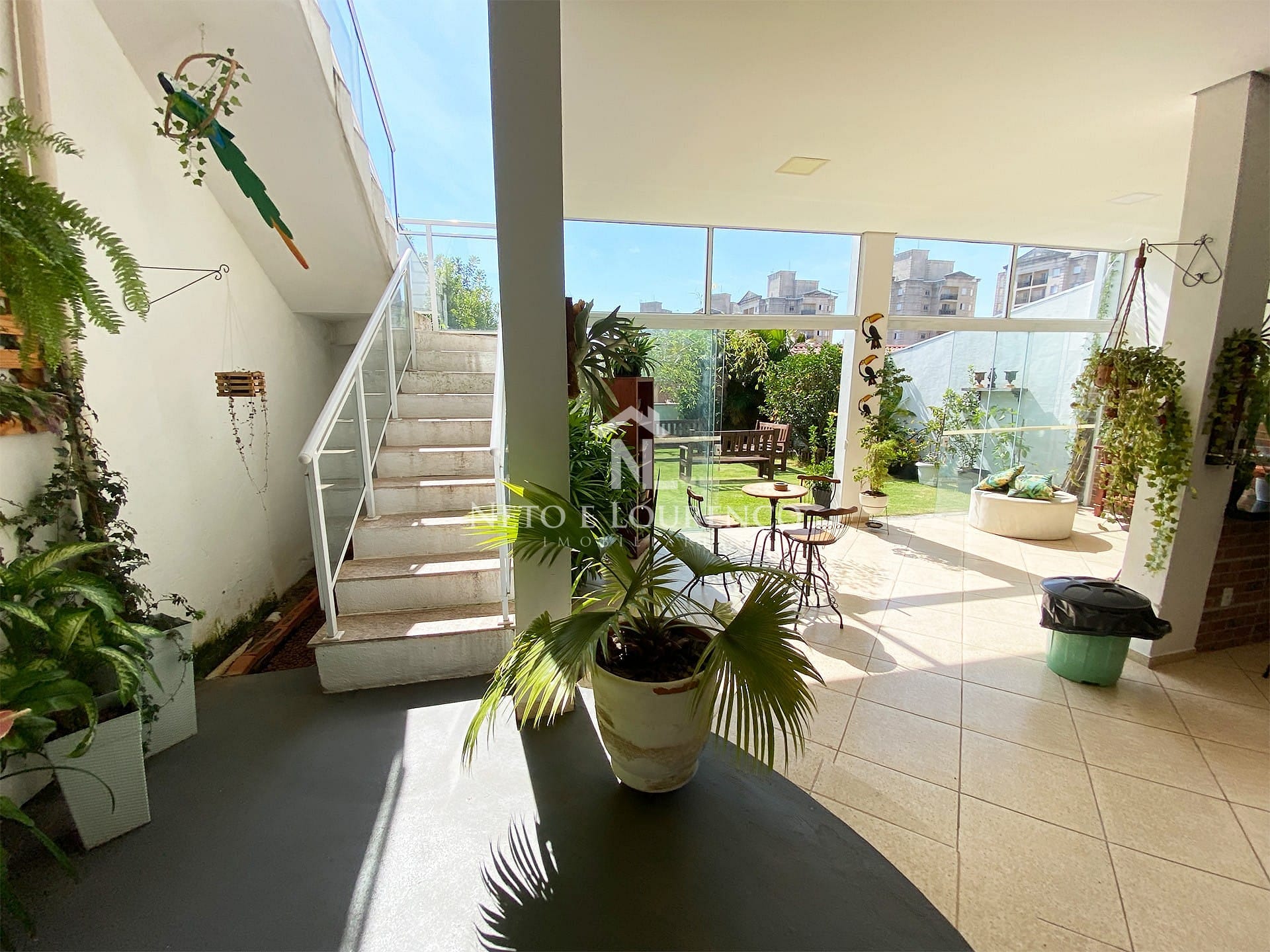 Casa à venda com 3 quartos, 358m² - Foto 13