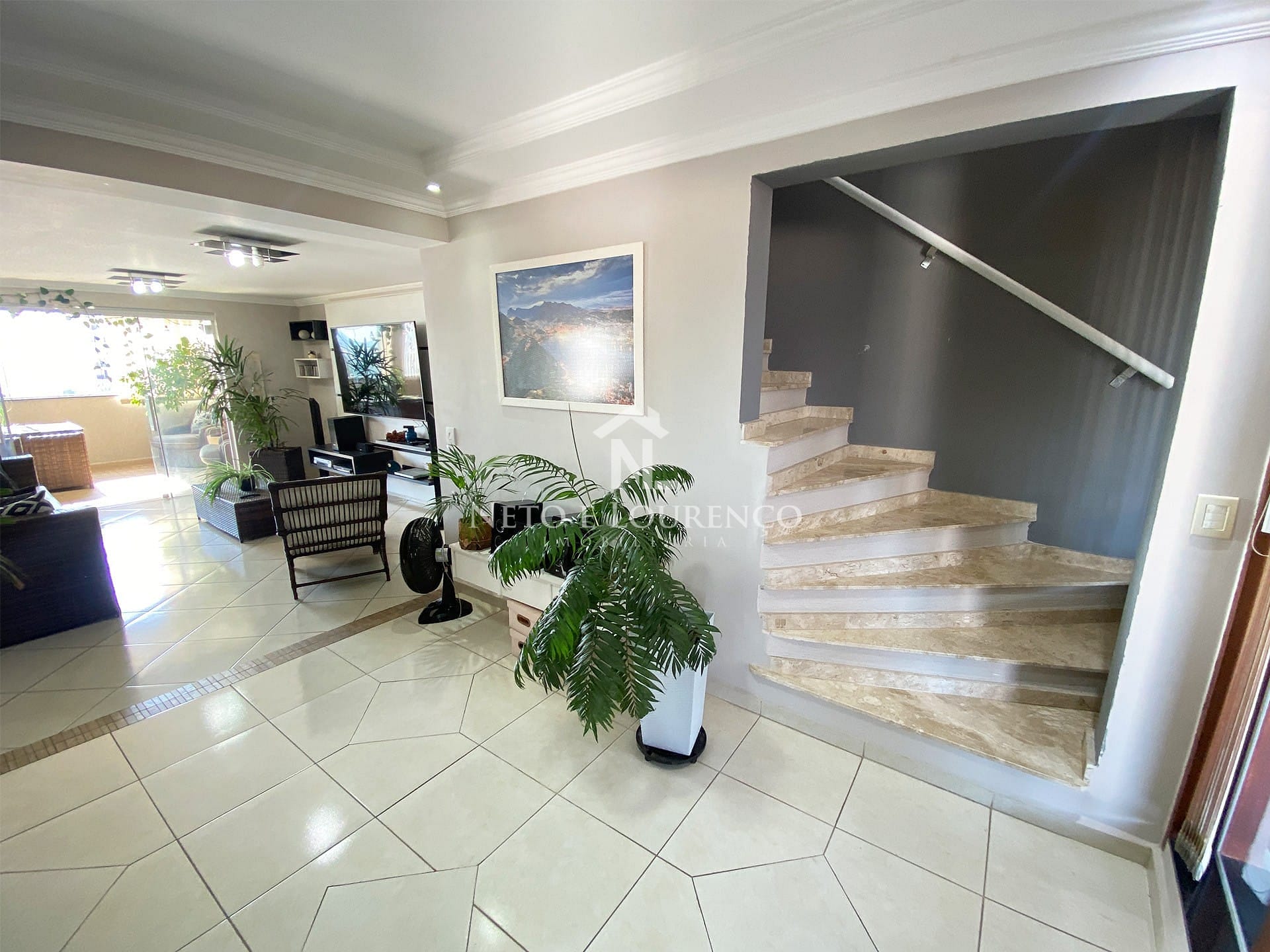 Casa à venda com 3 quartos, 358m² - Foto 26