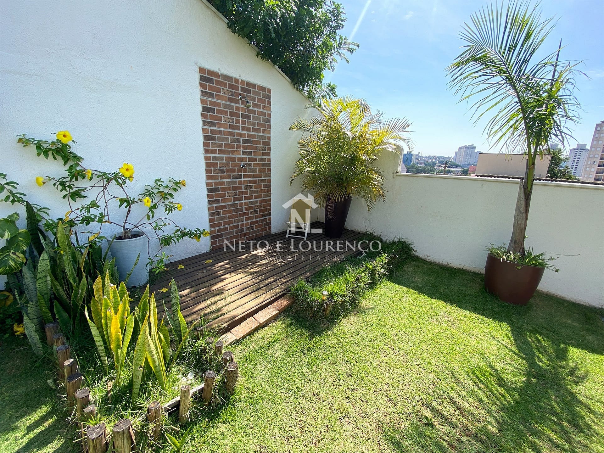 Casa à venda com 3 quartos, 358m² - Foto 3