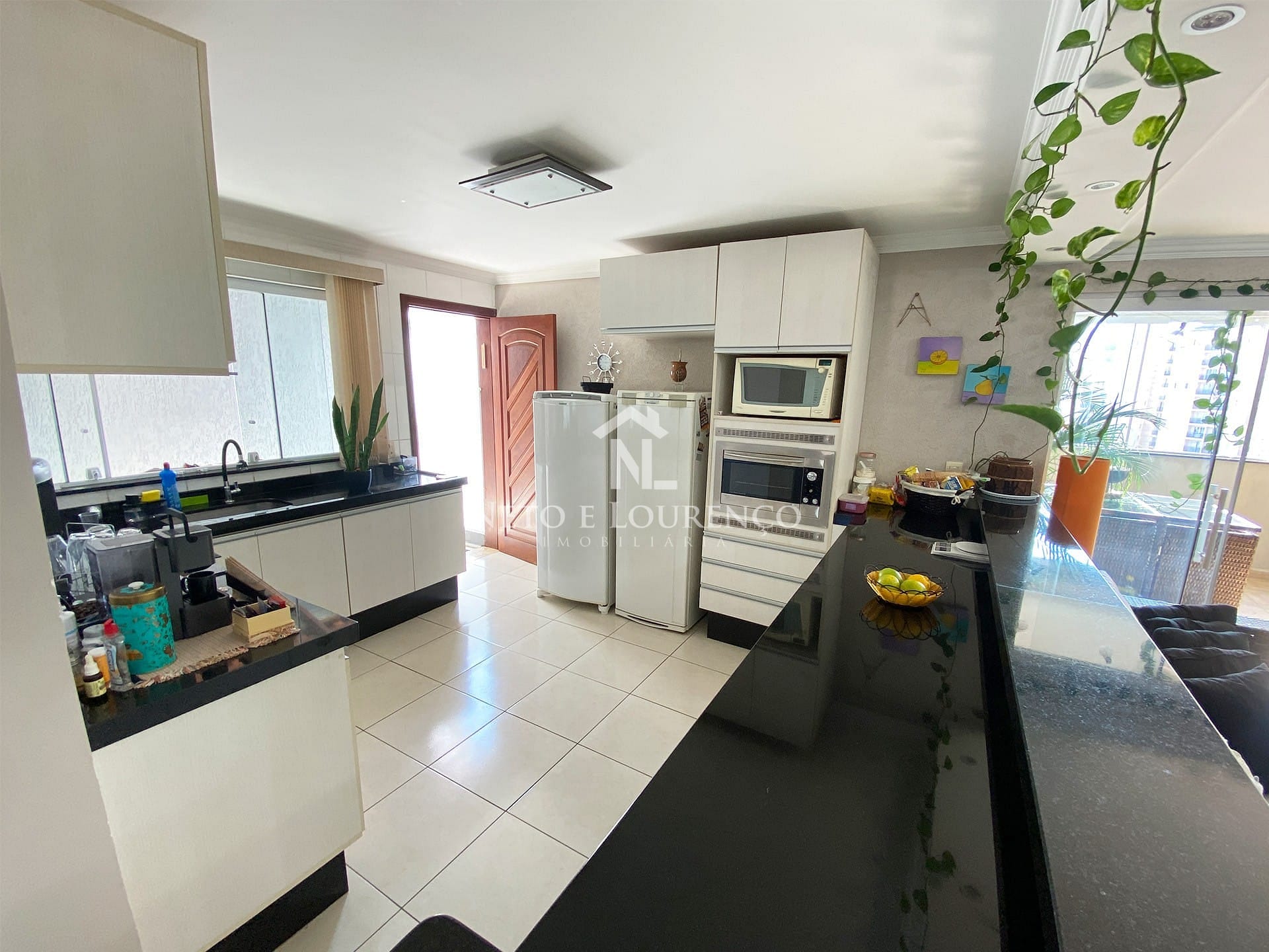 Casa à venda com 3 quartos, 358m² - Foto 20