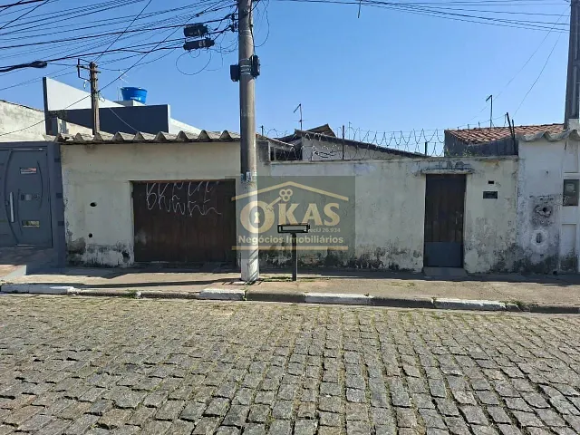 Casa com 250m² 2 quartos e 1 banheiro, à venda, no bairro Vila Amorim em Suzano