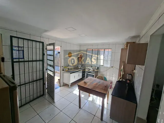 Casa com 250m² 2 quartos e 1 banheiro, à venda, no bairro Vila Amorim em Suzano