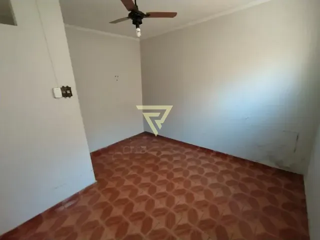 Casa com 208m² 2 quartos e 1 banheiro, para alugar, no bairro Ipiranga em Ribeirão Preto