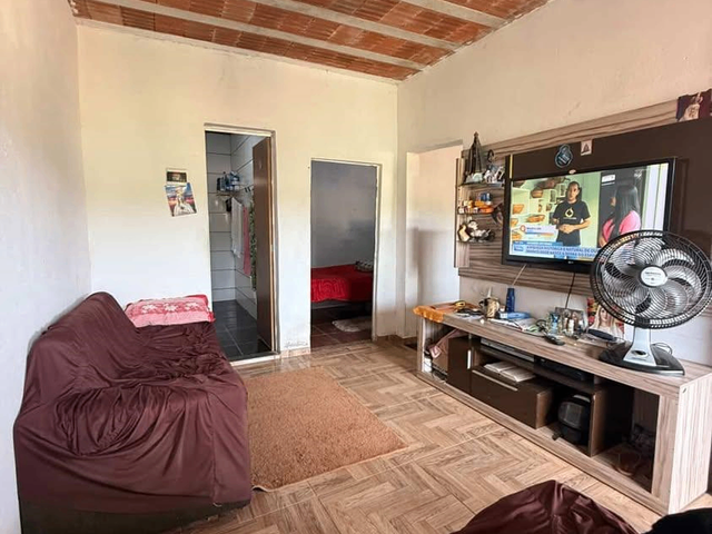 Casa 2 quartos e 1 banheiro, à venda, no bairro Centro em Vespasiano