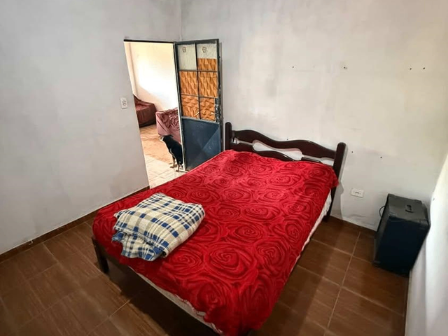 Casa 2 quartos e 1 banheiro, à venda, no bairro Centro em Vespasiano