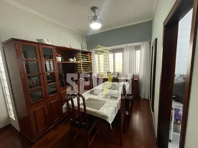 Casa com 400m² 3 quartos e 3 banheiros, à venda, no bairro Jardim Terra Branca em Bauru