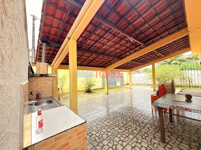 Casa com 360m² 2 quartos e 2 banheiros, à venda, no bairro Zona Norte em Ilhéus