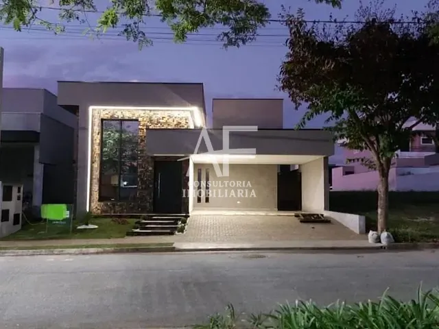 Casa com 300m² 3 quartos e 4 banheiros, à venda, no bairro Piracangaguá em Taubaté