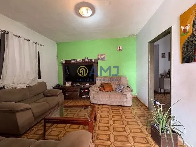 Casa com 432m² 3 quartos e 2 banheiros, à venda, no bairro Jardim América em Goiânia
