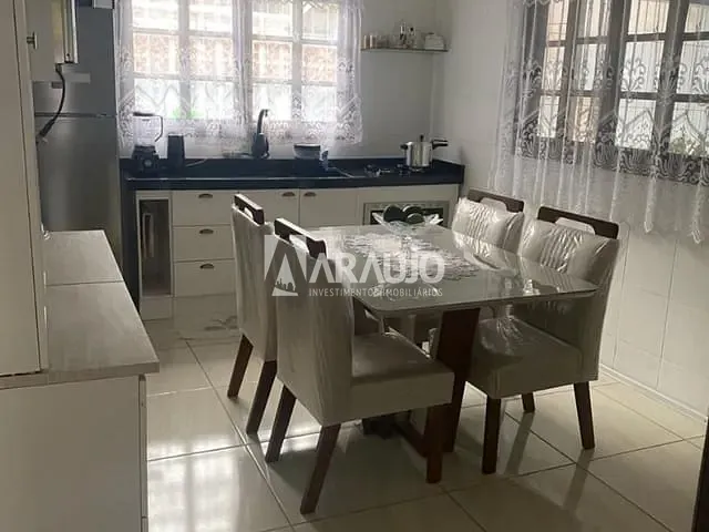 Casa com 259m² 2 quartos e 1 banheiro, à venda, no bairro São Vicente em Itajaí