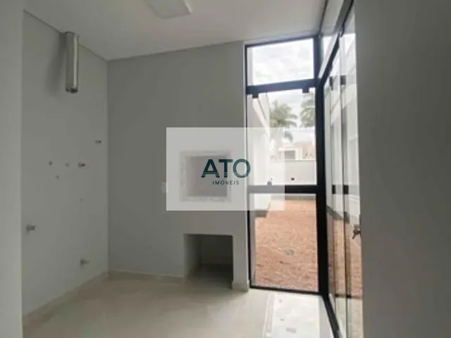 Casa 3 quartos e 1 banheiro, à venda, no bairro Areias Bosque da Mata em Tijucas