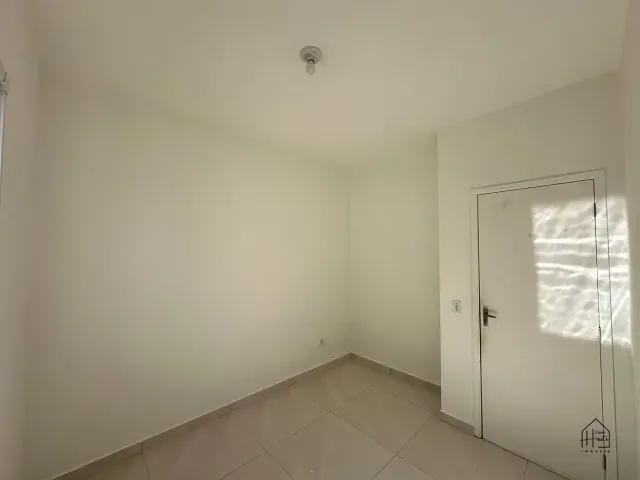 Casa com 123m² 2 quartos e 2 banheiros, à venda, no bairro Água Espraiada (Caucaia do Alto) em Cotia