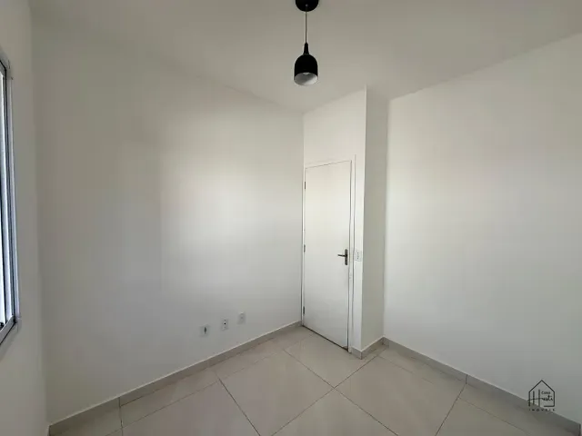 Casa com 123m² 2 quartos e 2 banheiros, à venda, no bairro Água Espraiada (Caucaia do Alto) em Cotia