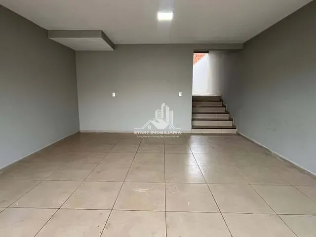Casa 2 quartos e 1 banheiro, para alugar, no bairro Vila Camilo Razuk em Pederneiras