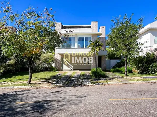 Casa com 641m² 3 quartos e 5 banheiros, à venda, no bairro Cidade Santos Dumont em Jundiaí