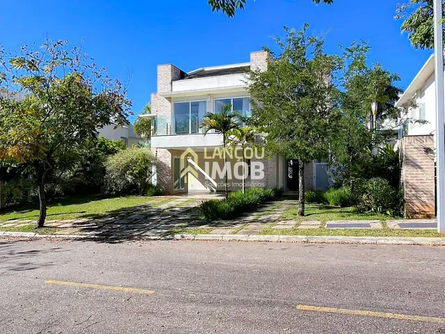 Casa com 641m² 3 quartos e 5 banheiros, à venda, no bairro Cidade Santos Dumont em Jundiaí
