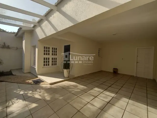 Casa 3 quartos e 3 banheiros, para alugar, no bairro Vila Oliveira em Mogi das Cruzes