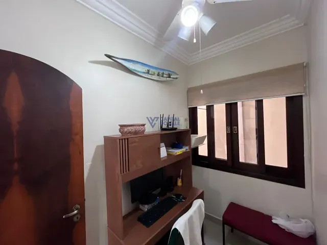 Casa com 360m² 3 quartos e 4 banheiros, à venda, no bairro Jardim das Colinas em São José dos Campos