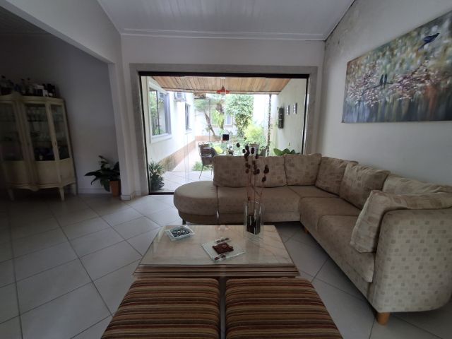 Foto do Casa - Casa plana à Venda, Sessenta, Volta Redonda, RJ | OPEN HOUSE REAL ESTATE IMÓVEIS LTDA