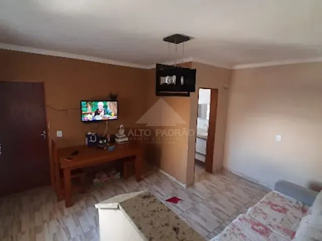 Casa com 300m² 1 quarto e 1 banheiro, à venda, no bairro Jardim Zaira em Mauá