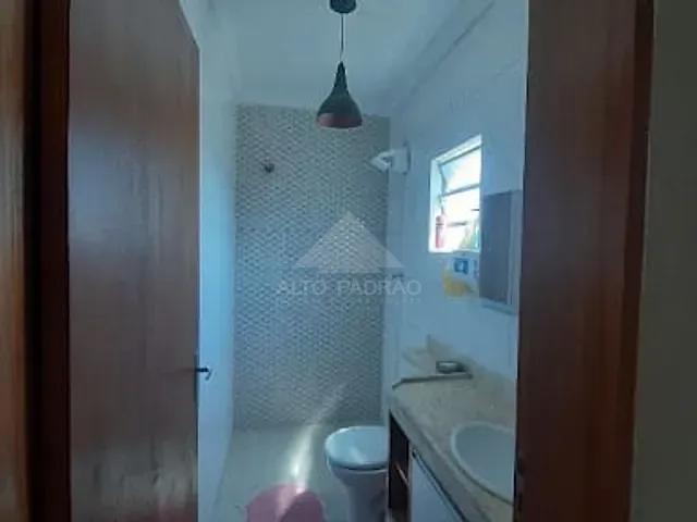 Casa com 300m² 1 quarto e 1 banheiro, à venda, no bairro Jardim Zaira em Mauá