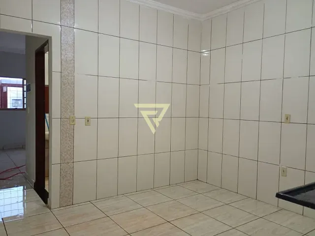 Casa com 200m² 2 quartos e 1 banheiro, à venda, no bairro Jardim Do Engenho em Sertãozinho