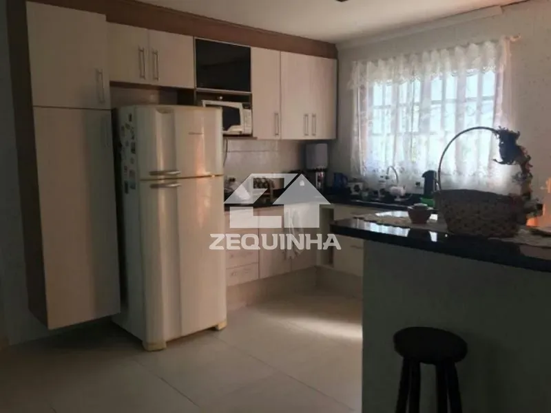 Casa, 3 quartos, 139 m² - Foto 6