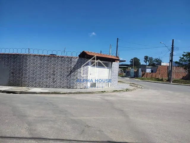 Casa com 280m² 1 quarto e 2 banheiros, à venda, no bairro Loteamento Residencial Flor do Campo em Tremembé