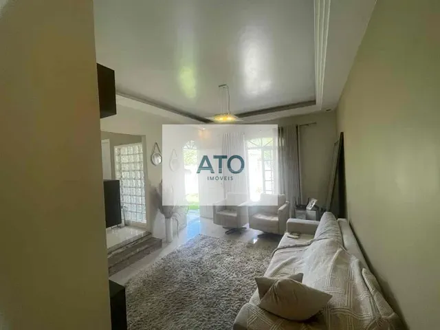 Casa 3 quartos e 1 banheiro, à venda, no bairro Nova  Descoberta em Tijucas