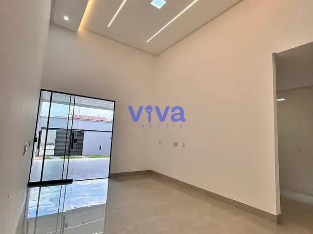 Casa 3 quartos e 3 banheiros, à venda, no bairro Morada dos Pássaros em Aparecida de Goiânia