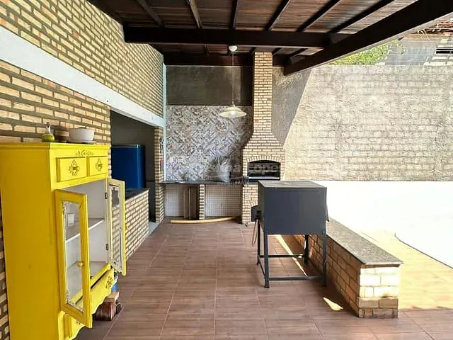 Casa com 780m² 7 quartos e 7 banheiros, à venda, no bairro Santa Isabel em Teresina