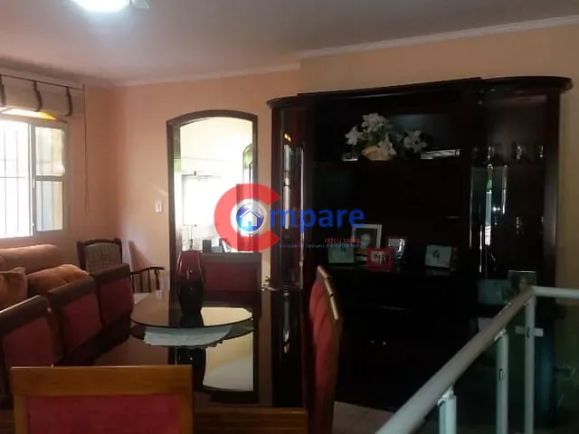 Casa com 362m² 3 quartos e 2 banheiros, à venda, no bairro Vila Silveira em Guarulhos