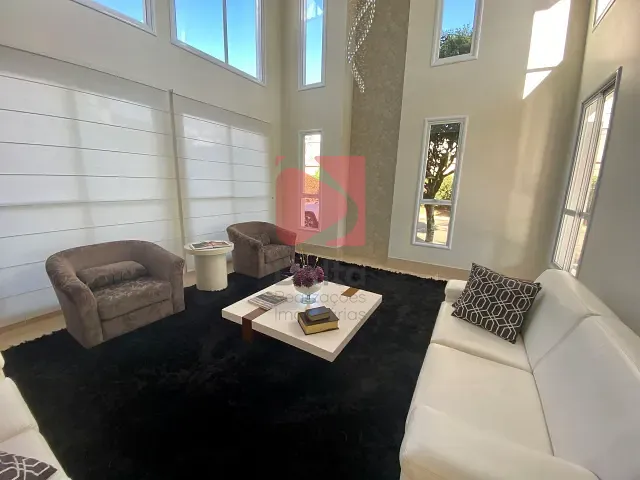Casa 4 quartos e 6 banheiros, à venda, no bairro Cidade Jardim em Pirassununga