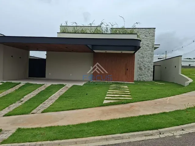 Casa com 400m² 3 quartos e 6 banheiros, à venda ou para alugar, no bairro Residencial Vila Verde em Itupeva