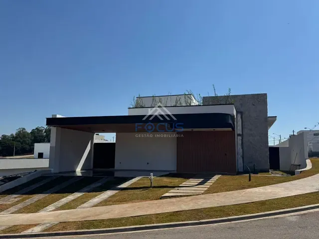 Casa com 400m² 3 quartos e 6 banheiros, à venda ou para alugar, no bairro Residencial Vila Verde em Itupeva