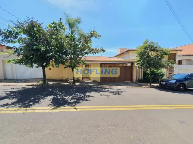 Casa com 387m² 3 quartos e 1 banheiro, à venda, no bairro Cidade Claret em Rio Claro