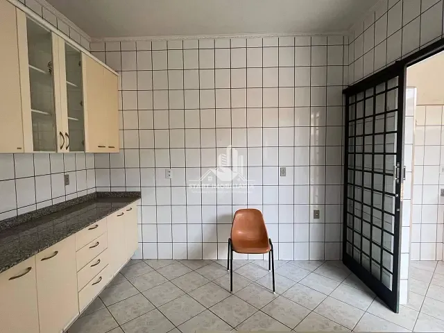 Casa 2 quartos e 1 banheiro, à venda, no bairro Núcleo Habitacional Bruno Gisbert Cury em Pederneiras