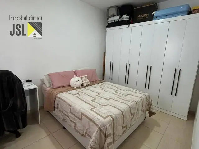 Casa com 125m² 2 quartos e 1 banheiro, à venda, no bairro Village das Flores em Caçapava