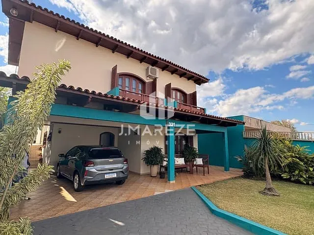 Casa com 641m² 3 quartos e 5 banheiros, à venda, no bairro Jardim Presidente Kennedy em Apucarana
