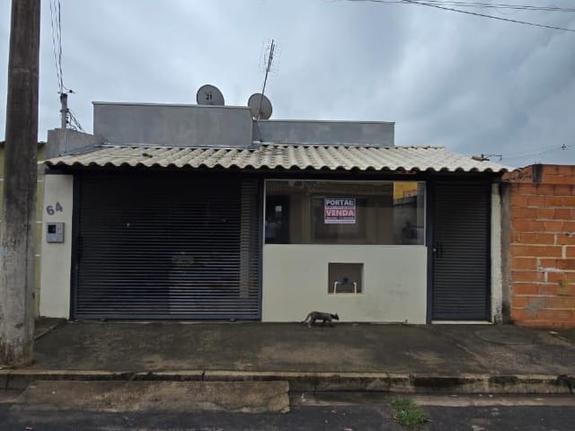 Casa 2 quartos e 1 banheiro, à venda, no bairro Esplanada em Arcos