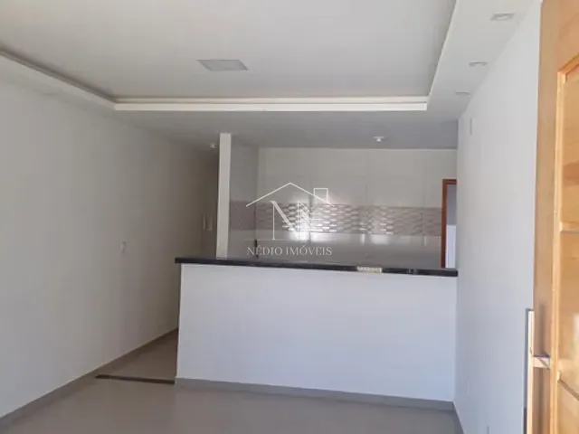 Casa 2 quartos e 1 banheiro, à venda, no bairro Ubatiba em Maricá