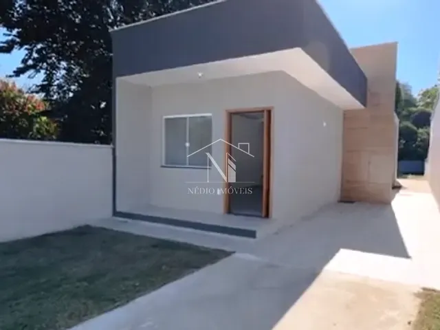 Casa 2 quartos e 1 banheiro, à venda, no bairro Ubatiba em Maricá