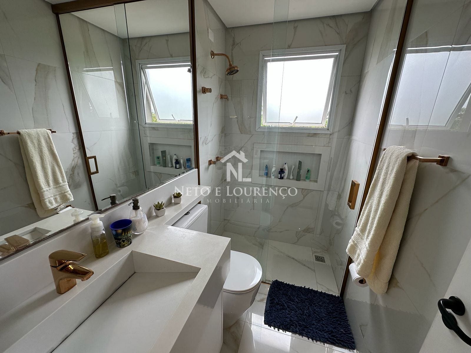 Casa à venda com 3 quartos, 200m² - Foto 20
