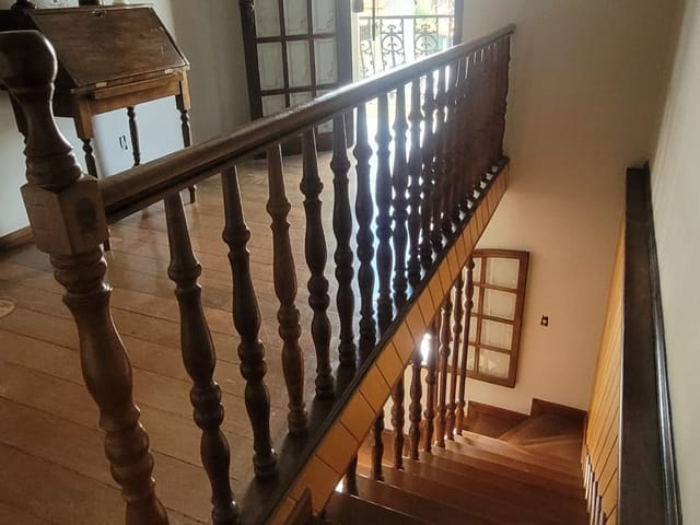 Casa com 310m² 5 quartos e 5 banheiros, à venda, no bairro Alto Caiçaras em Belo Horizonte