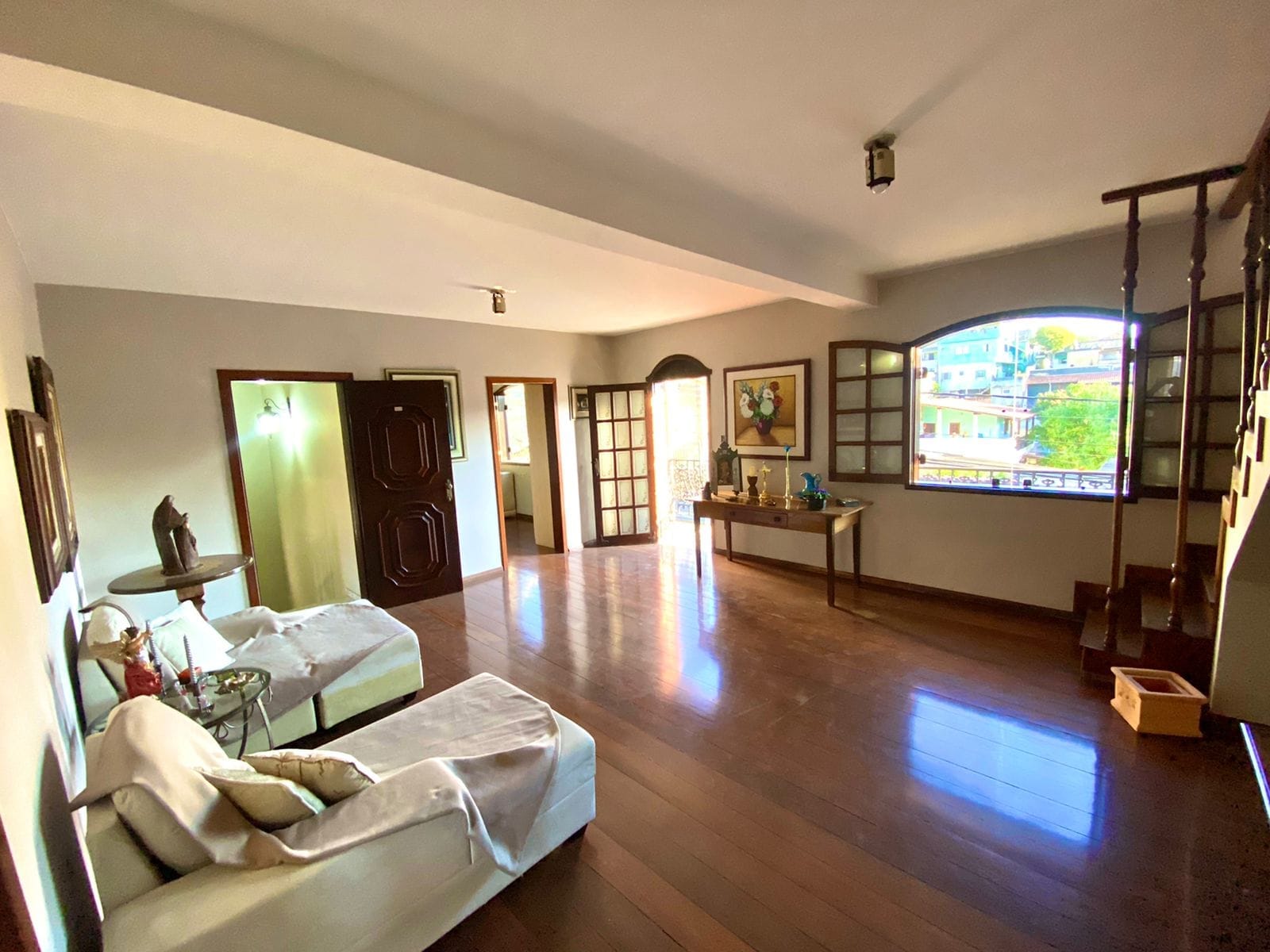 Casa com 5 quartos, 5 banhos 1 suíte, 1 lavabo, 3 salas, 7 vagas de garagem, 3 andares, 2 cozinhas, à venda, Alto Caiçaras, Belo Horizonte, MG miniatura 43