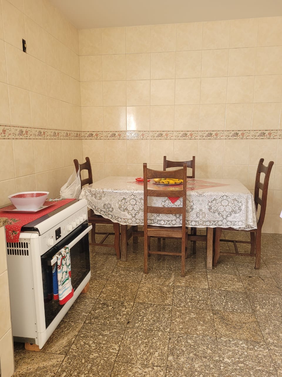 Casa com 5 quartos, 5 banhos 1 suíte, 1 lavabo, 3 salas, 7 vagas de garagem, 3 andares, 2 cozinhas, à venda, Alto Caiçaras, Belo Horizonte, MG miniatura 46