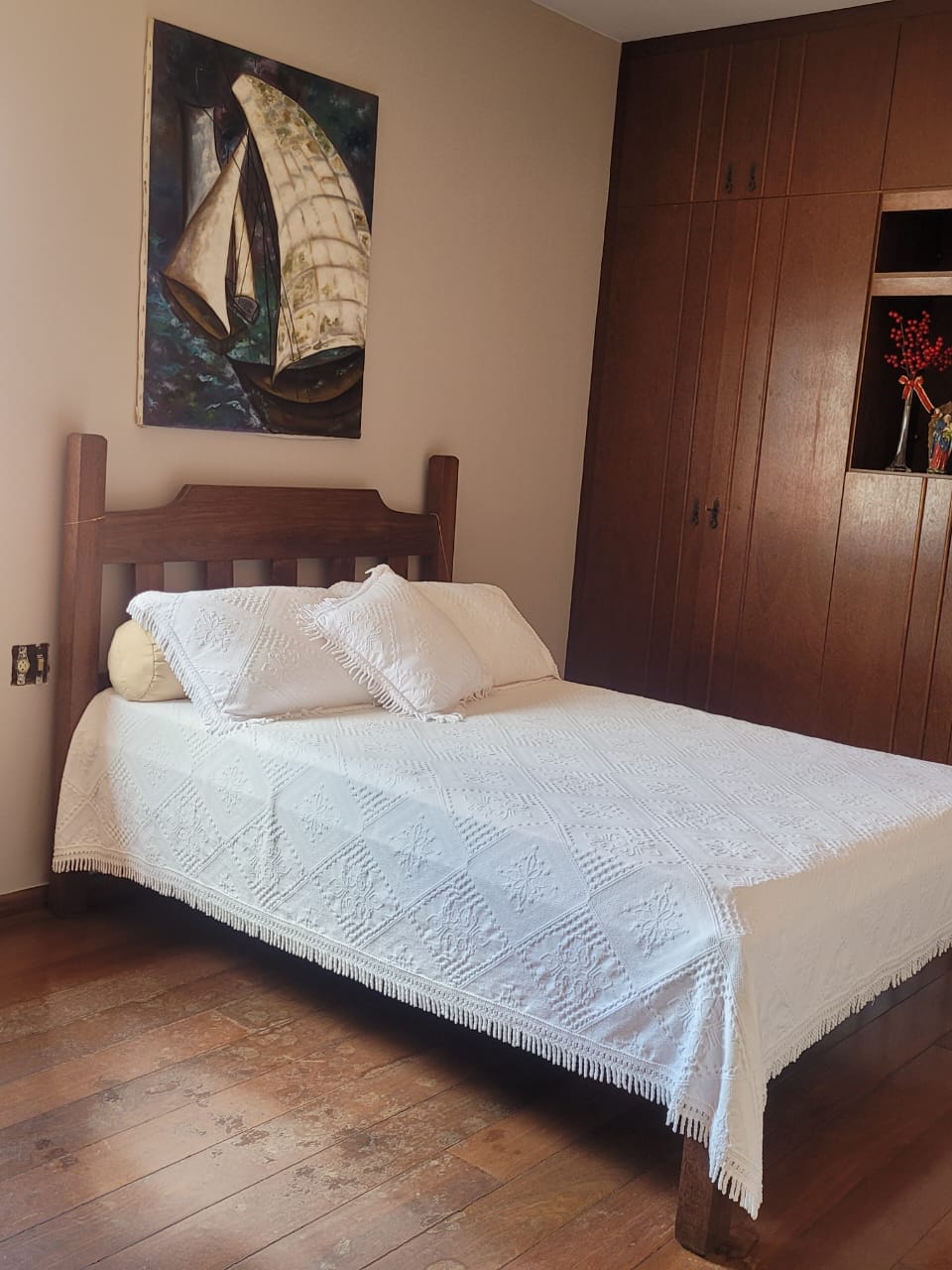 Casa com 5 quartos, 5 banhos 1 suíte, 1 lavabo, 3 salas, 7 vagas de garagem, 3 andares, 2 cozinhas, à venda, Alto Caiçaras, Belo Horizonte, MG miniatura 48