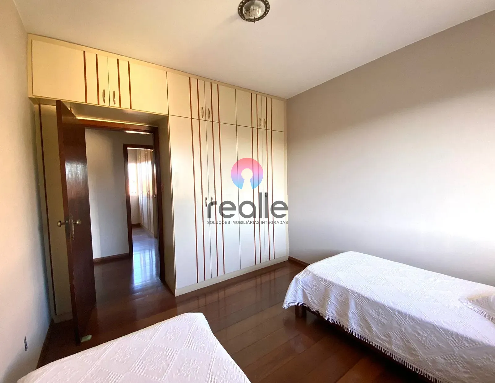Casa, 5 quartos, 368 m² - Foto 15