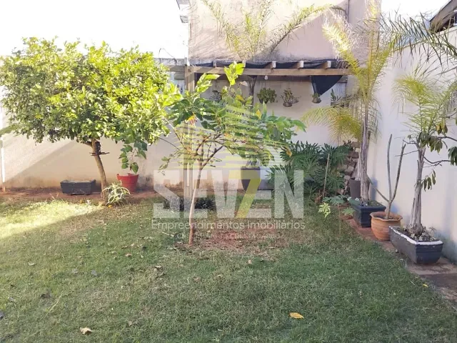 Casa com 242m² 3 quartos e 2 banheiros, à venda, no bairro Parque Jardim Europa em Bauru
