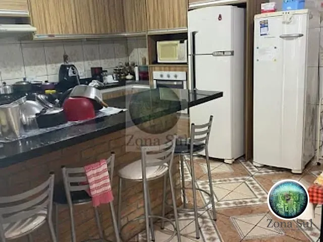 Casa com 115m² 2 quartos e 1 banheiro, à venda, no bairro Parque Vitoria Regia em Sorocaba